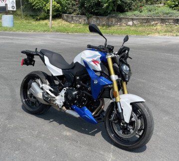 2023 BMW F900R