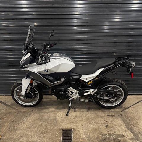2023 BMW F900XR