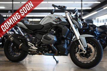 2023 BMW R1250R