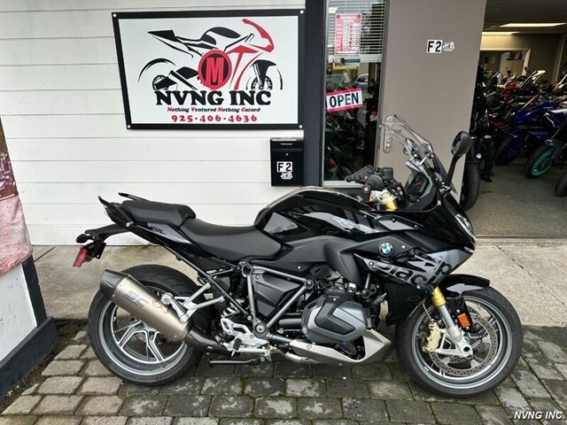 2023 BMW R1250RS