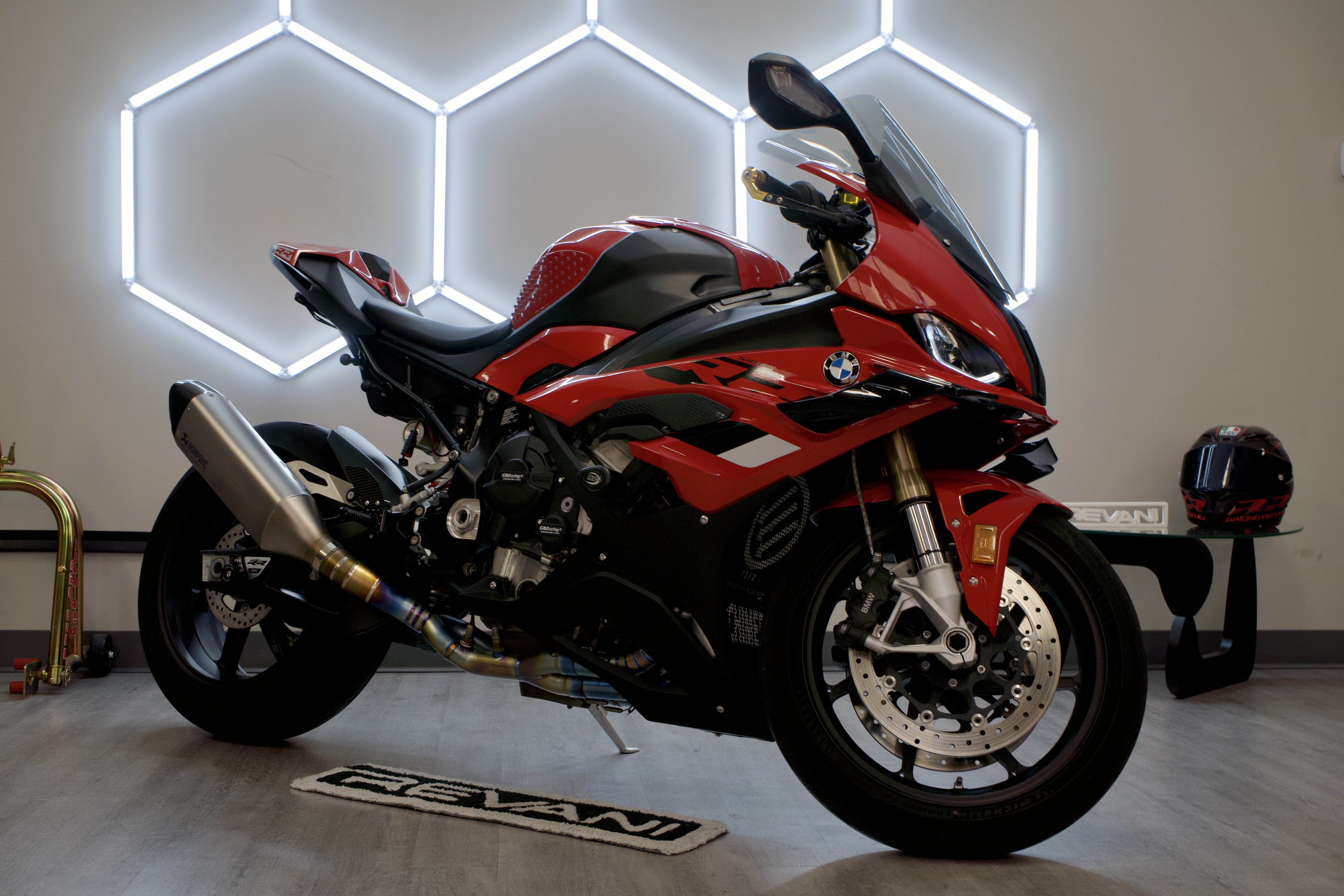 2023 BMW S1000RR