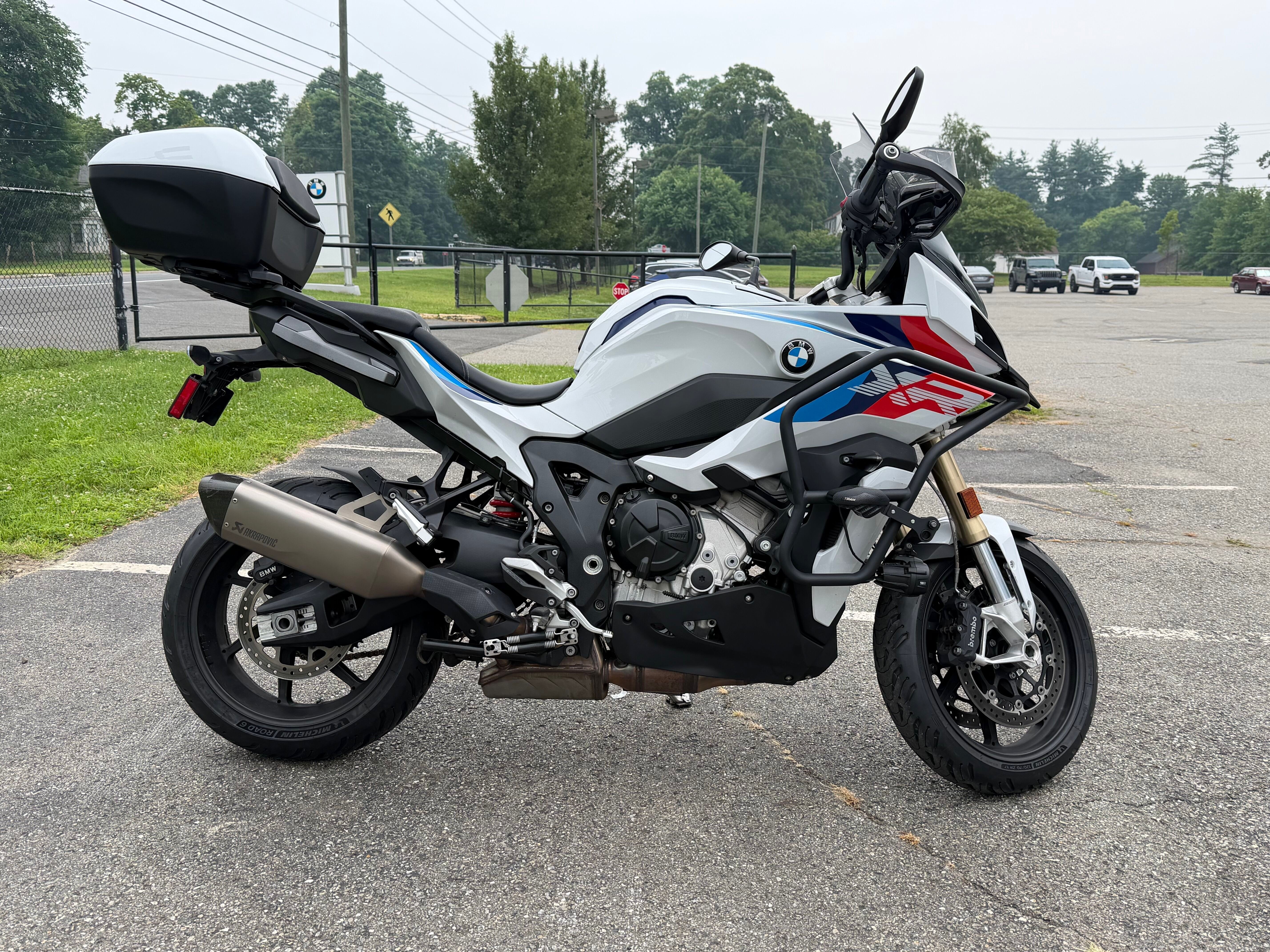 2023 BMW S1000XR