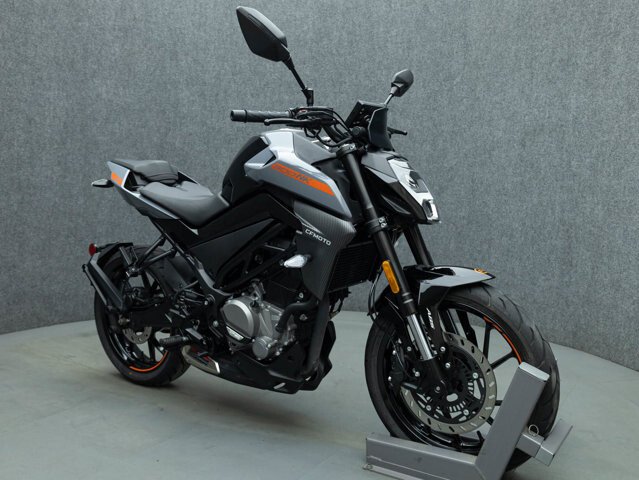 2023 CFMoto 300NK