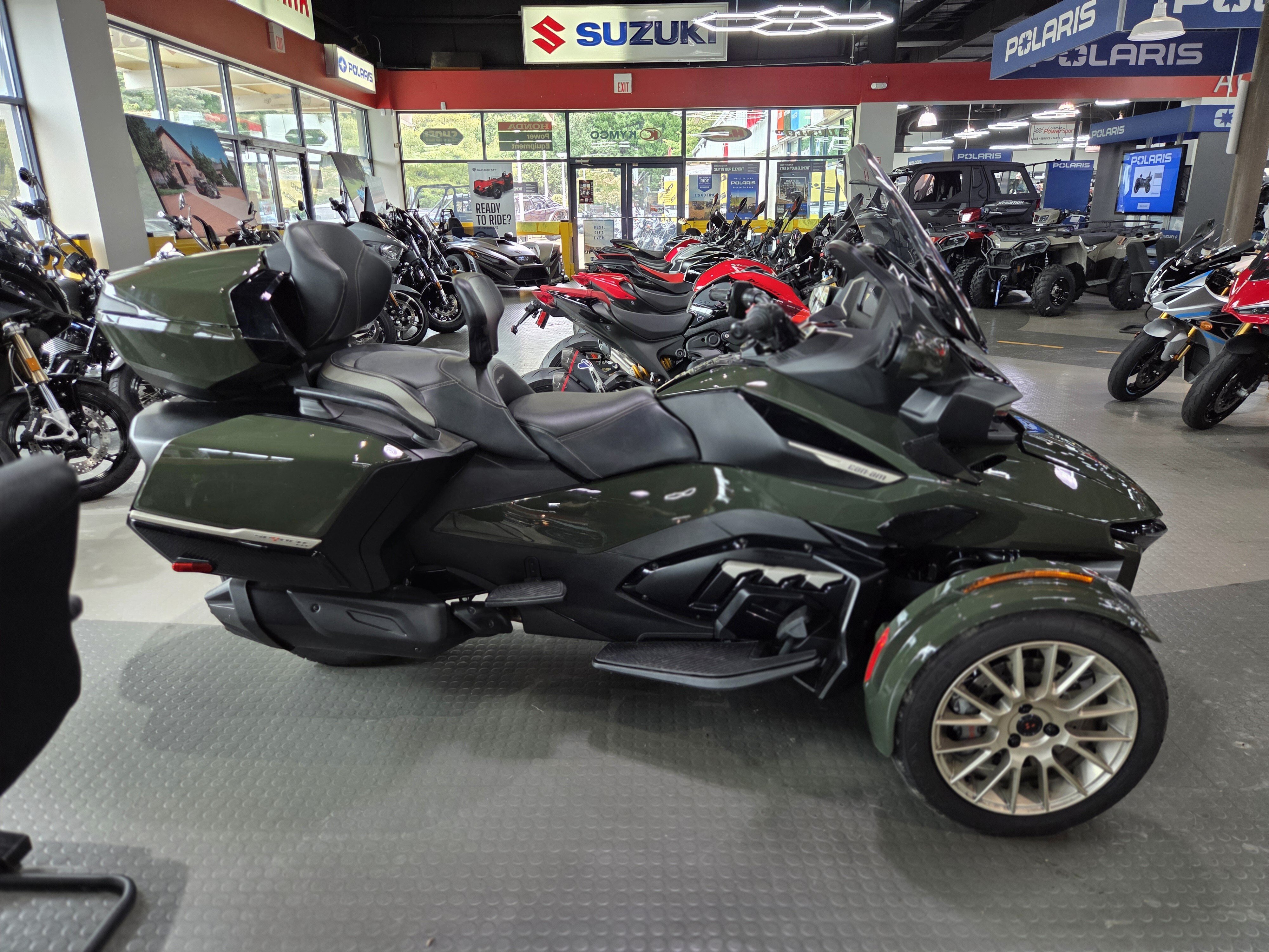 2023 Can-Am Spyder RT