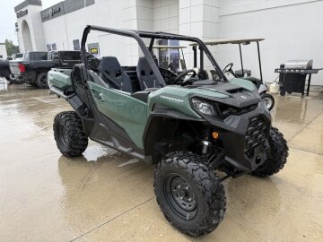 2023 Can-Am Commander 700