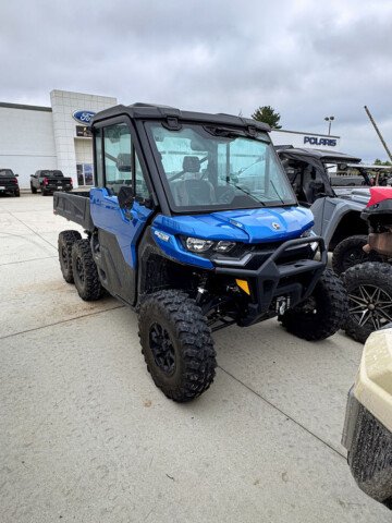 2023 Can-Am Defender