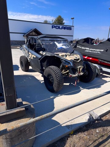 2023 Can-Am Maverick 900