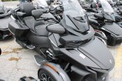 New 2023 Can-Am Spyder RT
