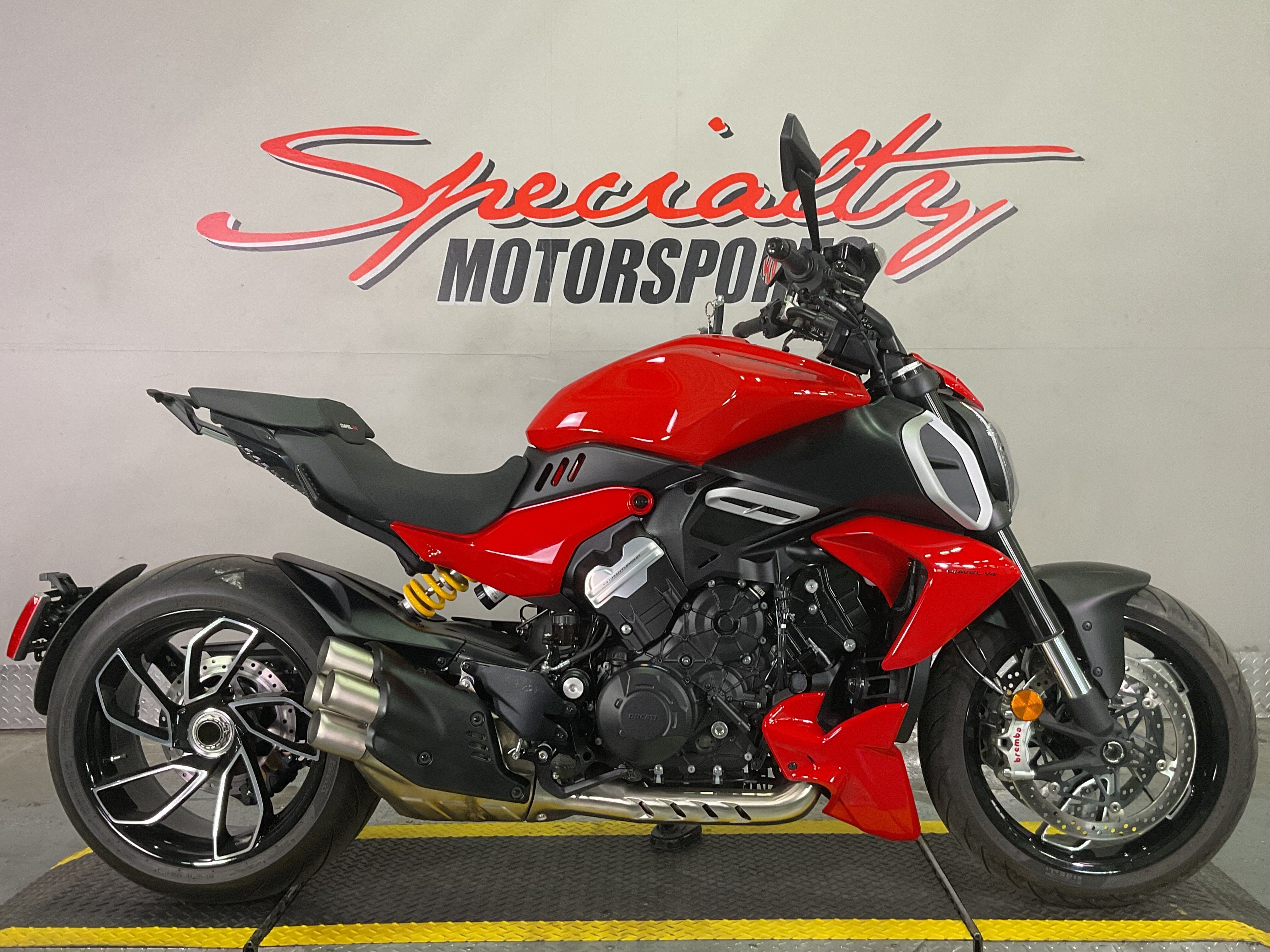 2023 Ducati Diavel V4