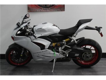 2023 Ducati Panigale V2