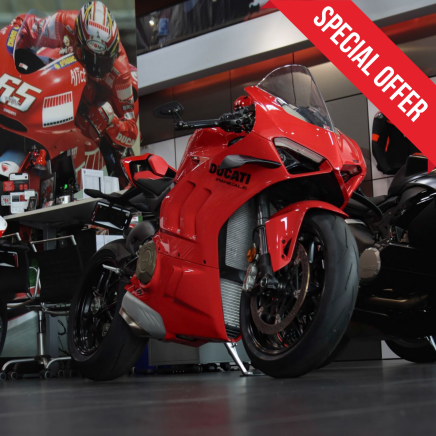 Photo 1 for New 2023 Ducati Panigale V4