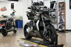 Thumbnail Photo 6 for 2023 Ducati Streetfighter V2