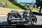 Thumbnail Photo 5 for New 2023 Harley-Davidson Softail Street Bob 114