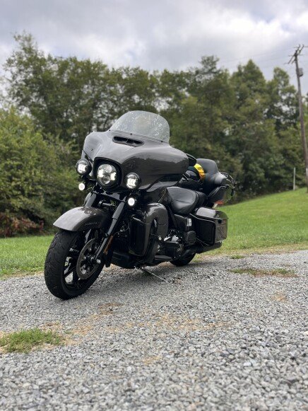 Photo 1 for 2023 Harley-Davidson Touring Ultra Limited for Sale by Owner