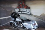 Thumbnail Photo 4 for 2023 Harley-Davidson Touring Road Glide