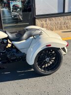 Thumbnail Photo 2 for 2023 Harley-Davidson Trike Freewheeler