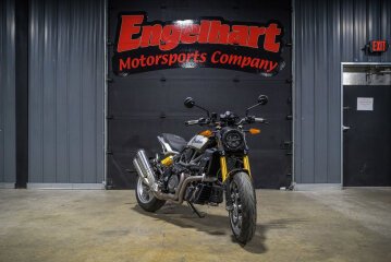 2023 Indian FTR 1200 R Carbon