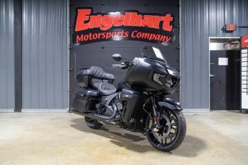 2023 Indian Pursuit Dark Horse w/ Premium Package