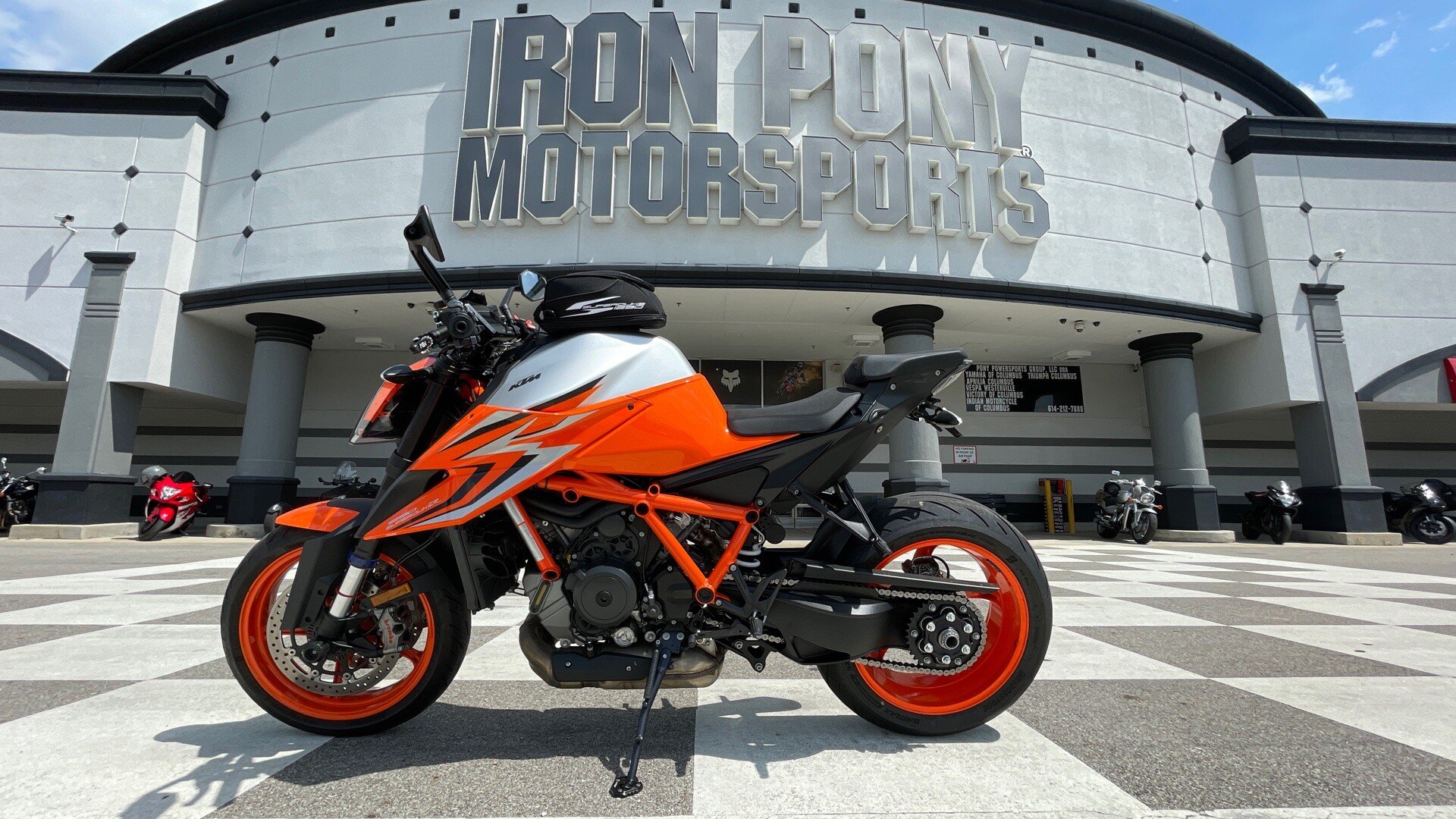 2023 KTM 1290 Super Duke R