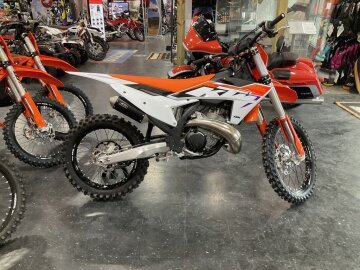New 2023 KTM 300SX