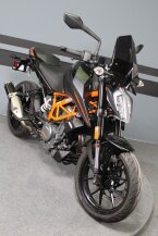 Thumbnail Photo 1 for 2023 KTM 390 Duke