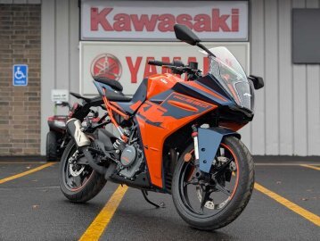 2023 KTM RC 390