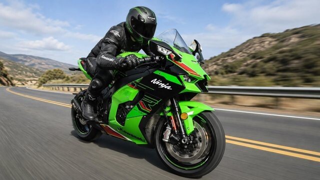 2018 Kawasaki Ninja ZX-10R Base Specifications, Photos, and Model Info