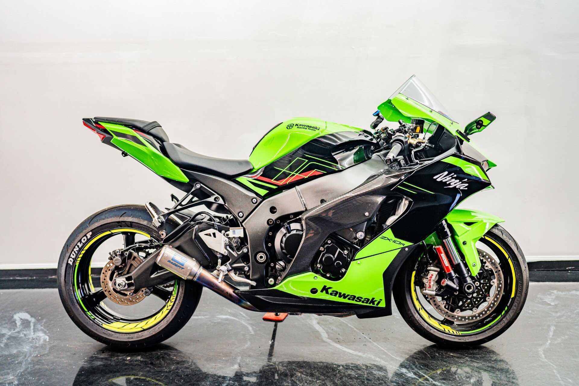 r  2023 Kawasaki Ninja ZX-10RR ABS Guide | Total Motorcycle
