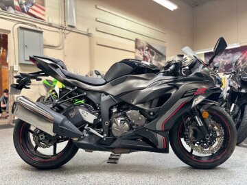 2023 Kawasaki Ninja ZX-6R KRT Edition