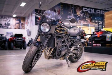 2023 Kawasaki Z900 RS Cafe