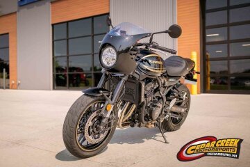2023 Kawasaki Z900 RS Cafe