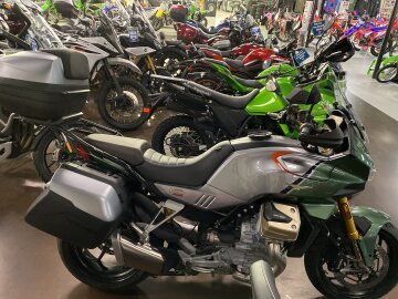 2023 Moto Guzzi V100
