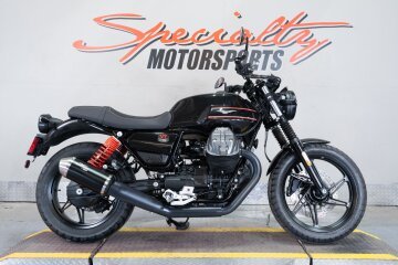 2023 Moto Guzzi V7