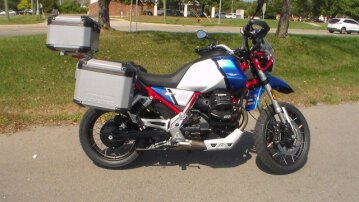 2023 Moto Guzzi V85