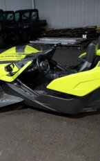 Thumbnail Photo 2 for 2023 Polaris Slingshot SL