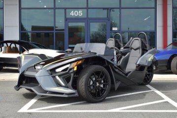 2023 Polaris Slingshot