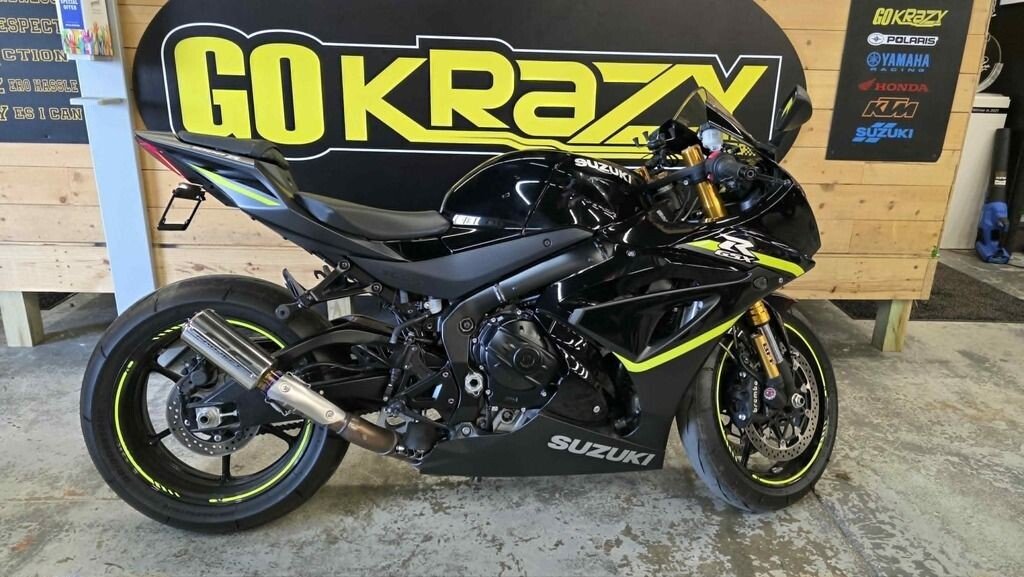 2023 Suzuki GSX-R1000