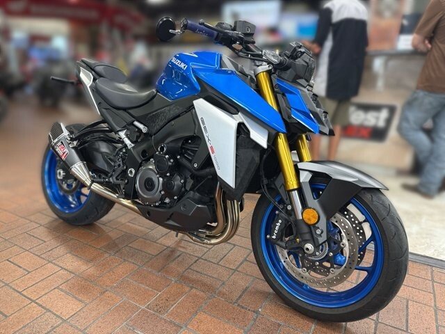 2023 Suzuki GSX-S1000