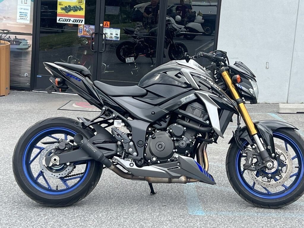 2023 Suzuki GSX-S750