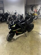 Thumbnail Photo 2 for 2023 Suzuki GSX-R1000