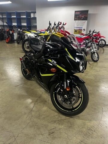 2023 Suzuki GSX-R1000
