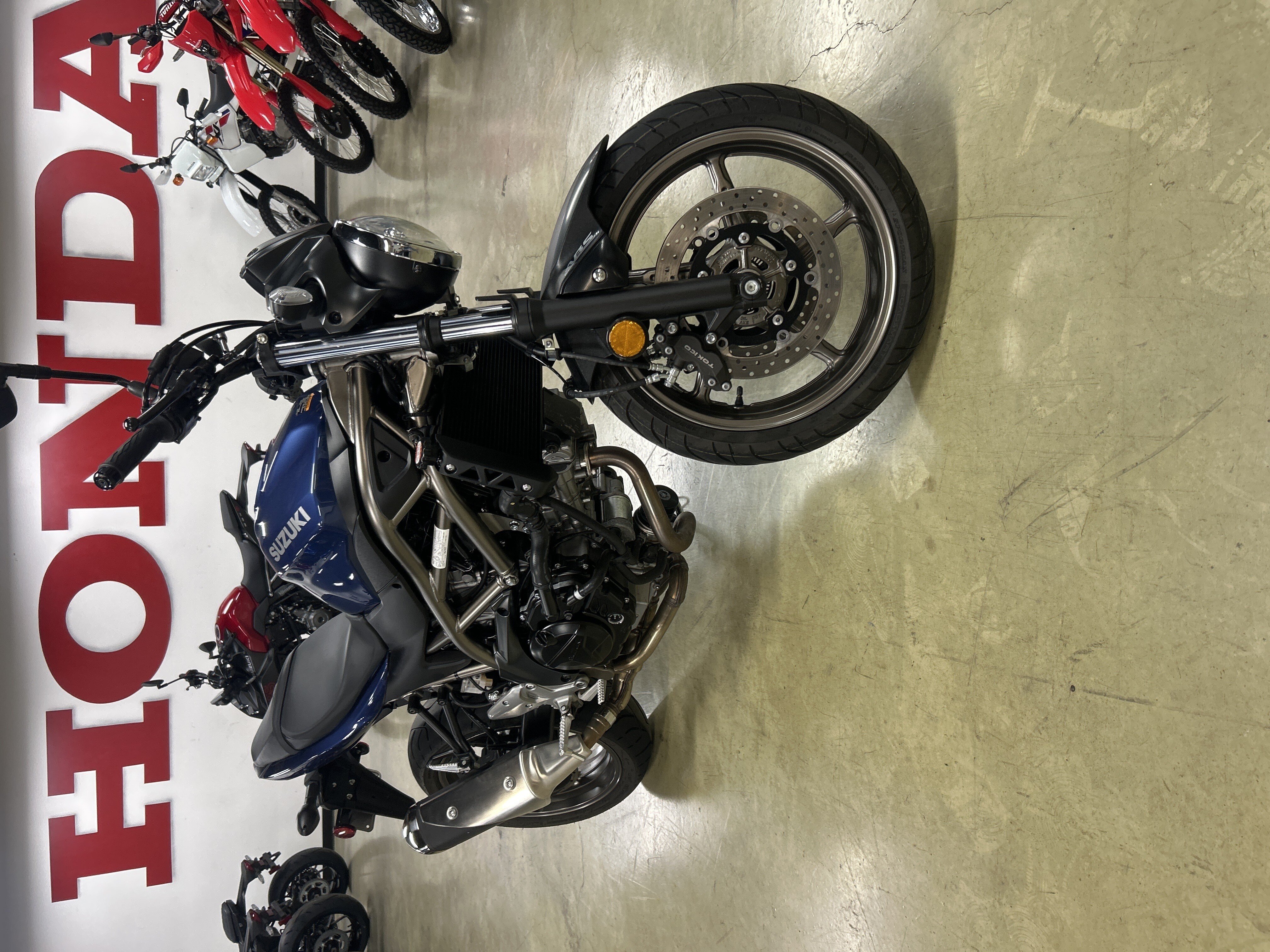 2023 Suzuki SV650 ABS