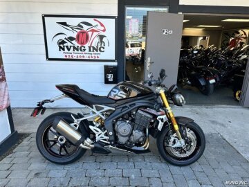 2023 Triumph Speed Triple RS