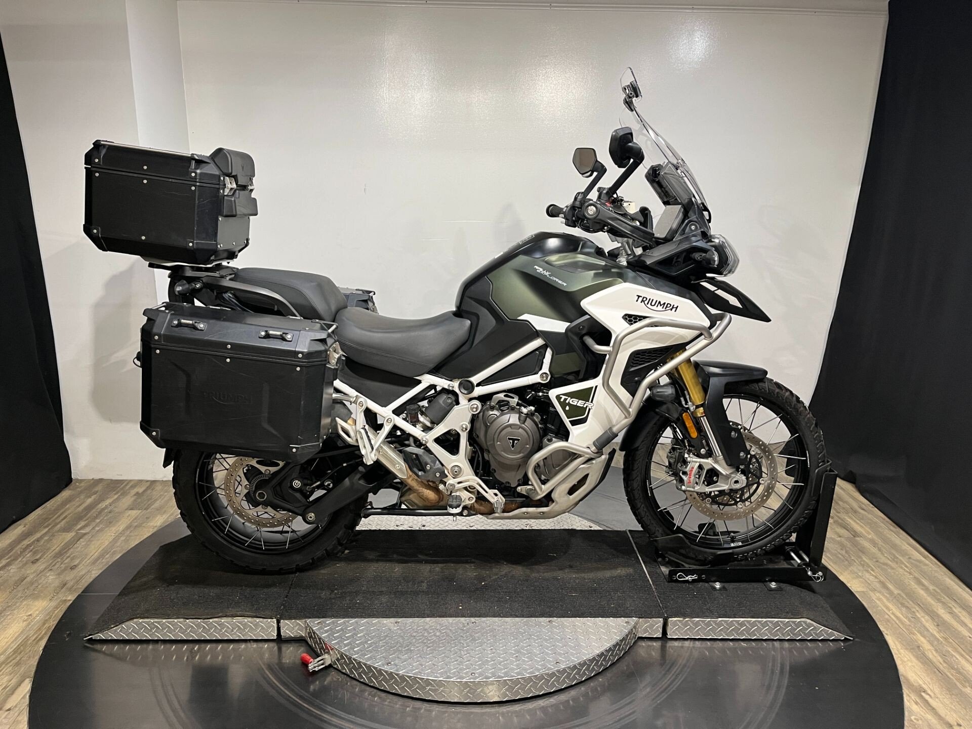 2023 Triumph Tiger 1200 Rally Explorer