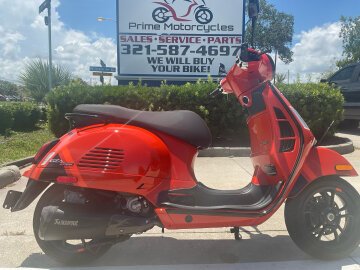 2023 Vespa GTS 300