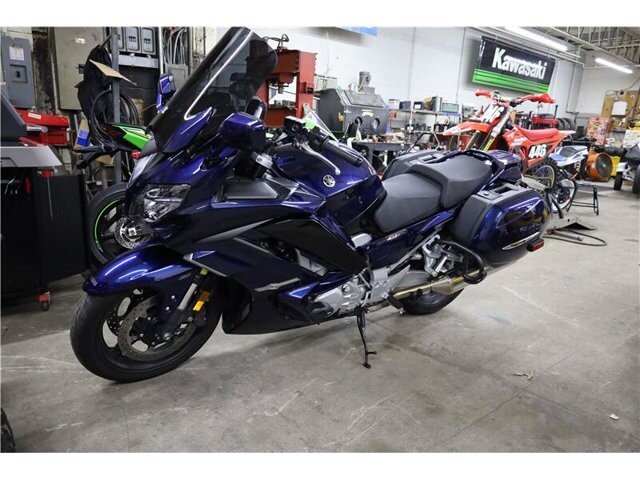 2023 Yamaha FJR1300 ES