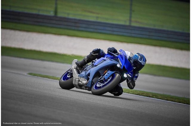 2023 Yamaha YZF-R1