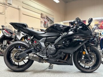2023 Yamaha YZF-R7 World GP 60th Anniversary Edition