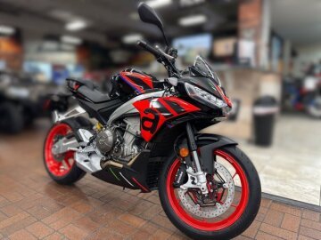 New 2024 Aprilia Tuono Factory