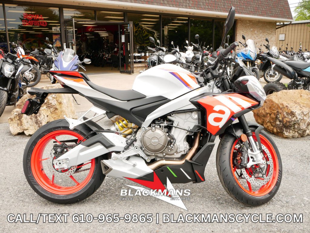 New 2024 Aprilia Tuono Factory